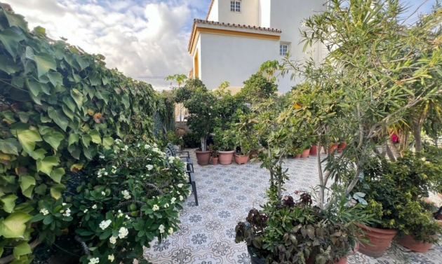 House - Resale - Estepona - CDS-18323