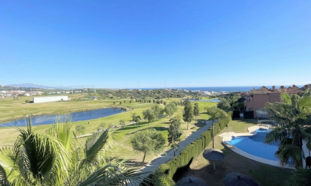 House - Resale - Estepona - Estepona