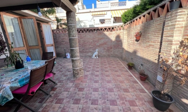 House - Resale - Estepona - Estepona