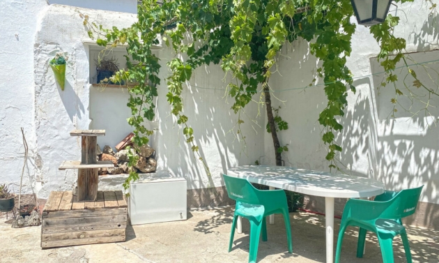 House - Resale - Estepona - Estepona