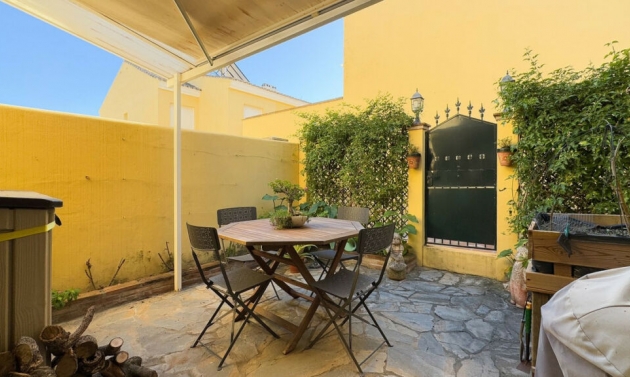 House - Resale - Estepona -
                Estepona