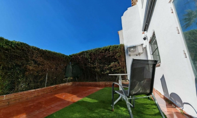 House - Resale - Estepona - Estepona
