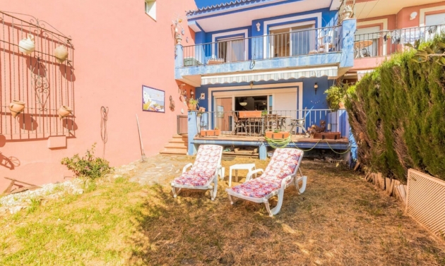 House - Resale - Estepona - Estepona
