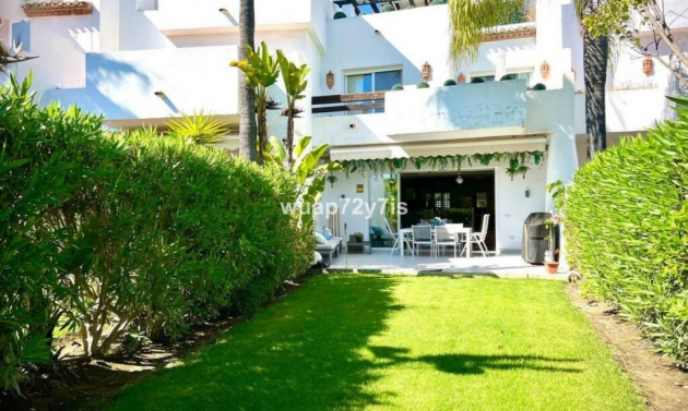 House - Resale - Estepona - Estepona