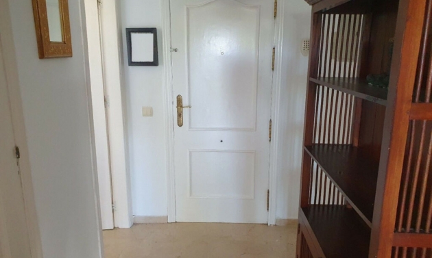 House - Resale - Estepona - Estepona