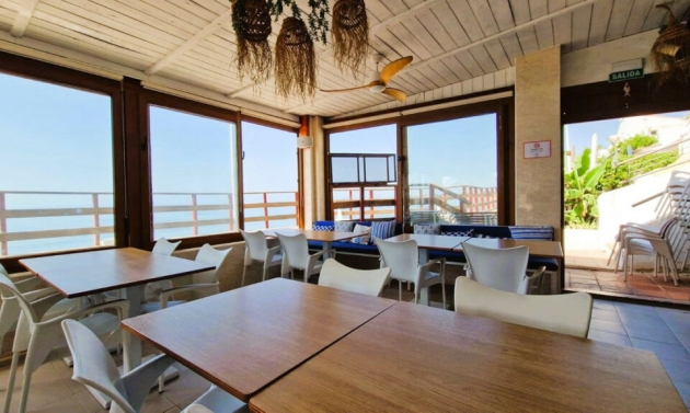 House - Resale - Estepona - Estepona