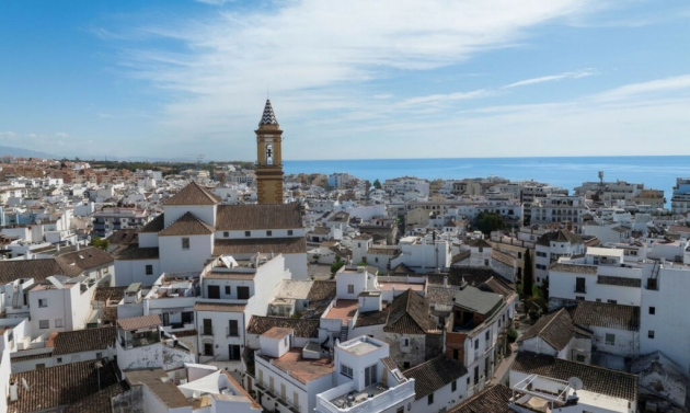 House - Resale - Estepona - Estepona