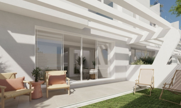 House - Resale - Estepona - Estepona