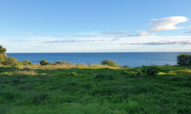 House - Resale - Estepona - Estepona