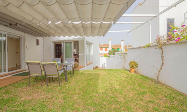 House - Resale - La Línea - La Línea