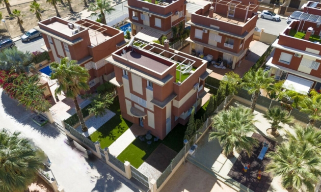 House - Resale - Lomas de Cabo Roig -
                Lomas de Cabo Roig