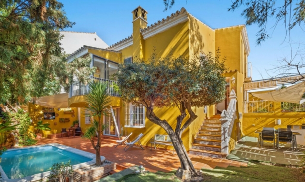 House - Resale - Málaga - Málaga