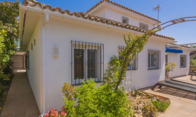 House - Resale - Marbella - Marbella
