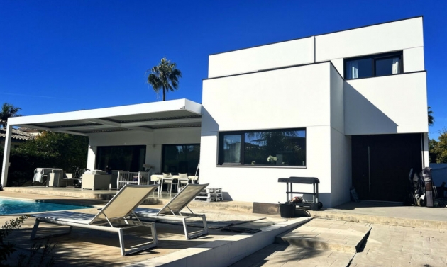 House - Resale - Marbella - Marbella