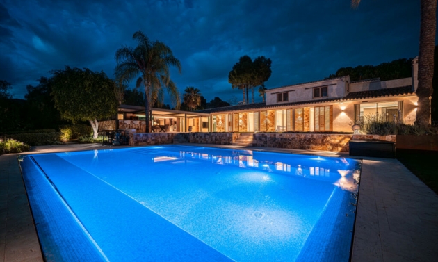 House - Resale - Marbella - Marbella