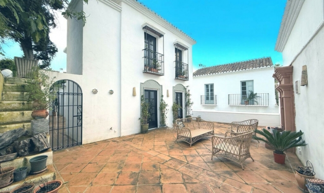 House - Resale - Marbella - Marbella