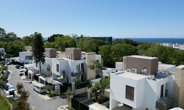 House - Resale - Marbella - Marbella