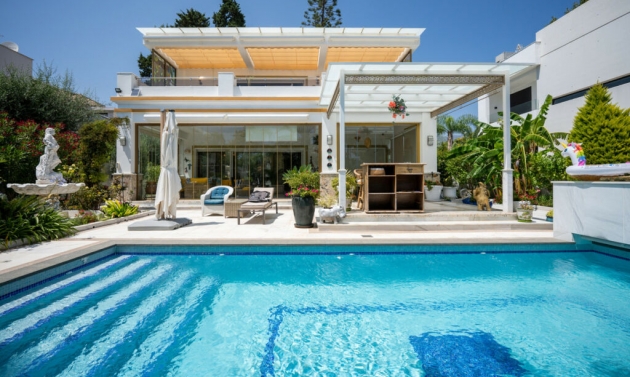 House - Resale - Marbella - Marbella