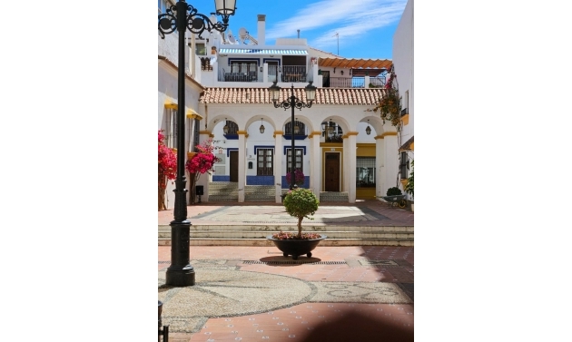 House - Resale - Marbella - Marbella