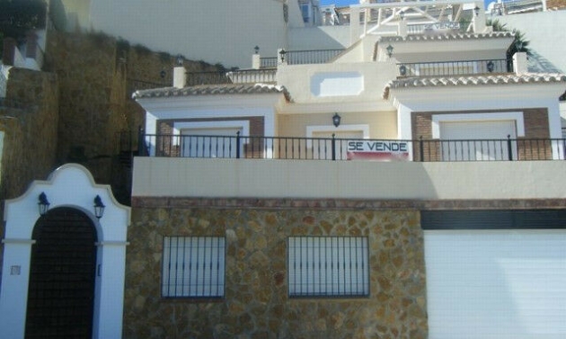 House - Resale - Nerja - Nerja