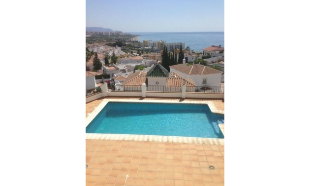 House - Resale - Nerja - Nerja