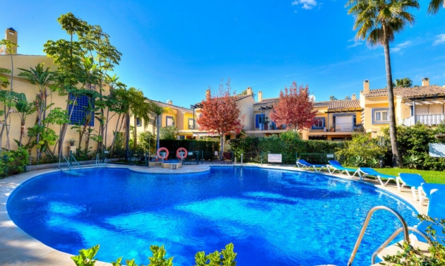 House - Resale - Nueva Andalucía - Nueva Andalucía