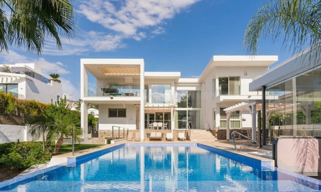 House - Resale - Nueva Andalucía - Nueva Andalucía