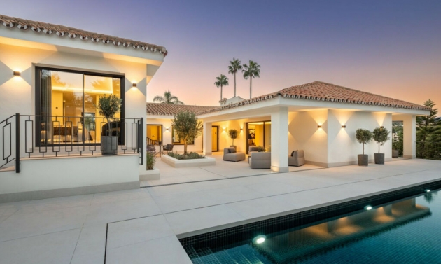 House - Resale - Nueva Andalucía - Nueva Andalucía