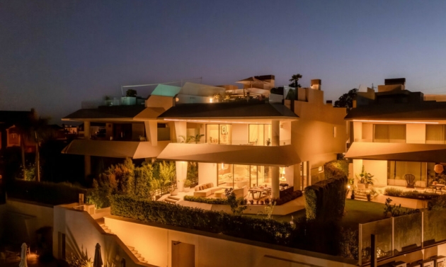 House - Resale - Nueva Andalucía - Nueva Andalucía
