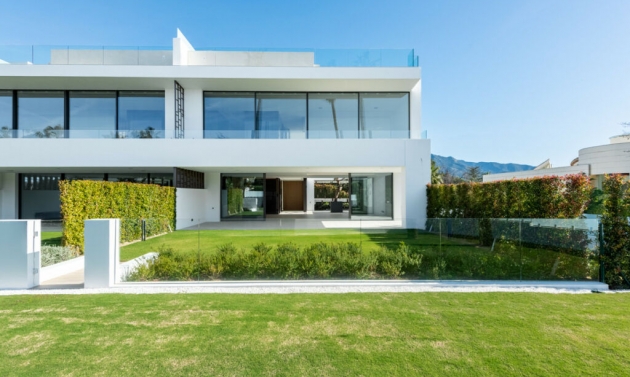House - Resale - Nueva Andalucía - Nueva Andalucía