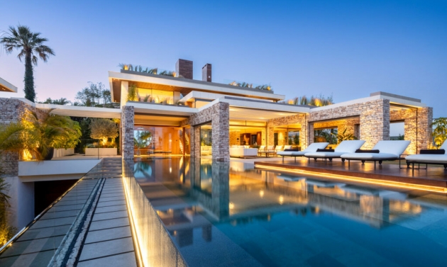 House - Resale - Nueva Andalucía - Nueva Andalucía