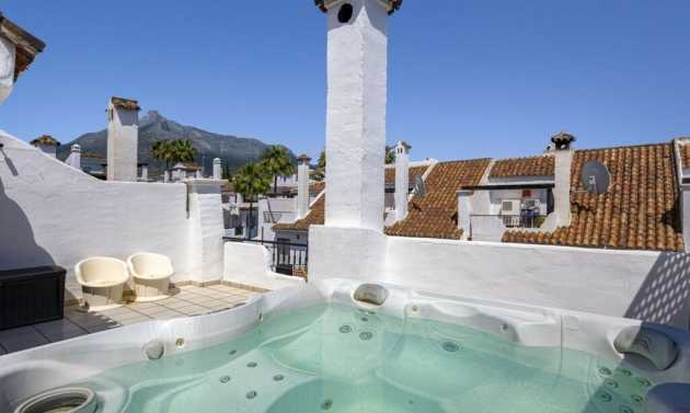 House - Resale - Nueva Andalucía - Nueva Andalucía