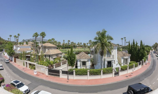 House - Resale - Nueva Andalucía - Nueva Andalucía