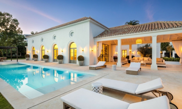 House - Resale - Nueva Andalucía - Nueva Andalucía