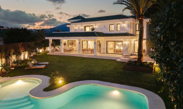 House - Resale - Nueva Andalucía - Nueva Andalucía
