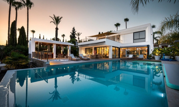 House - Resale - Nueva Andalucía - Nueva Andalucía