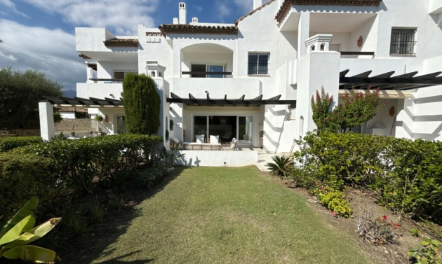 House - Resale - Nueva Andalucía - Nueva Andalucía