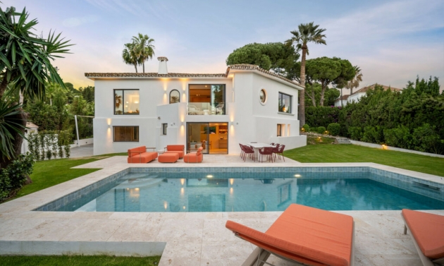House - Resale - Nueva Andalucía - Nueva Andalucía