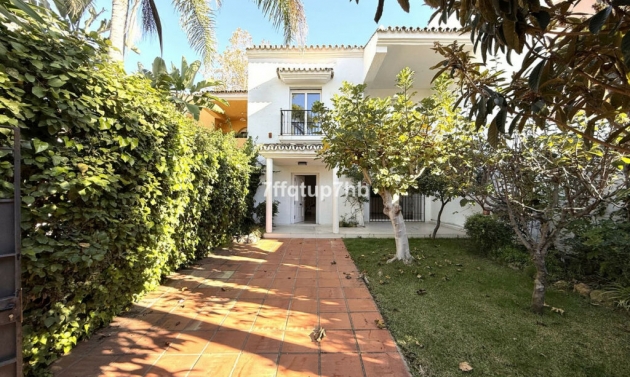 House - Resale - Puerto Banús - Puerto Banús