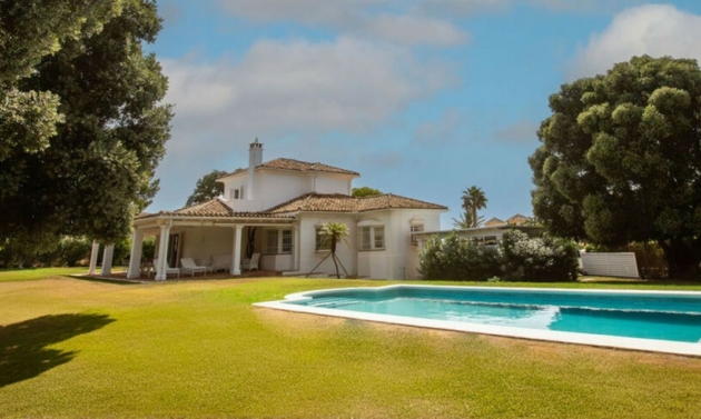 House - Resale - San Roque Club - San Roque Club