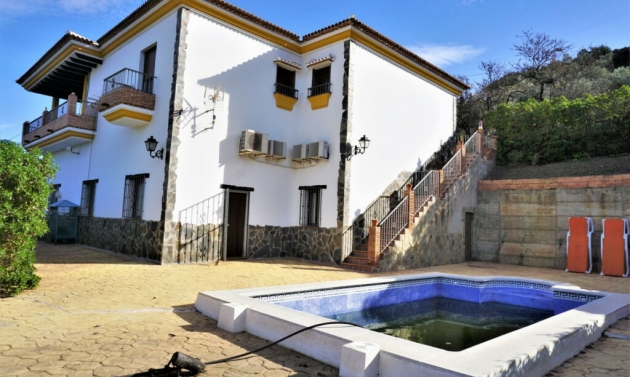 House - Resale - Sayalonga - Sayalonga