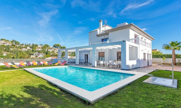 House - Resale - Sierrezuela - Sierrezuela