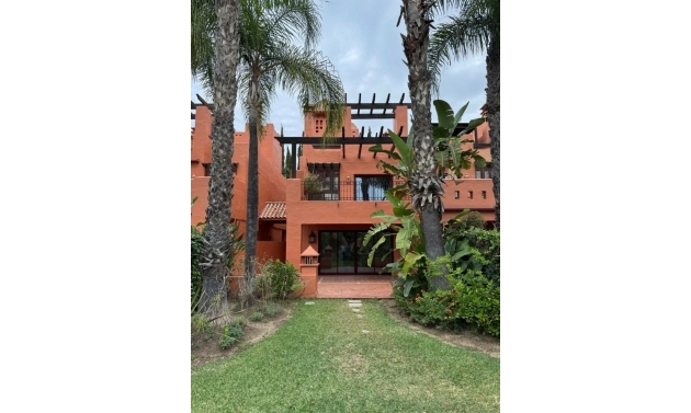 House - Resale - The Golden Mile - The Golden Mile