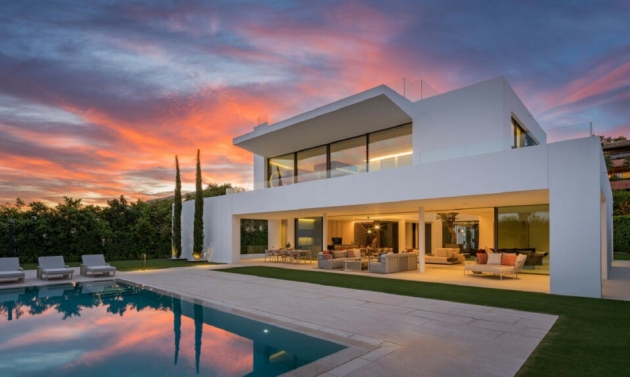 House - Resale - The Golden Mile - The Golden Mile