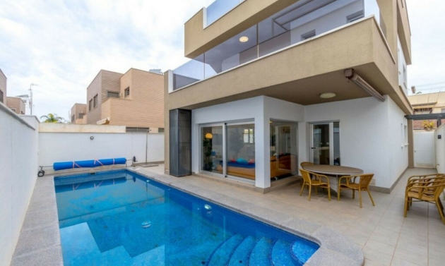 House - Resale - Torre de la Horadada - CDS-40697