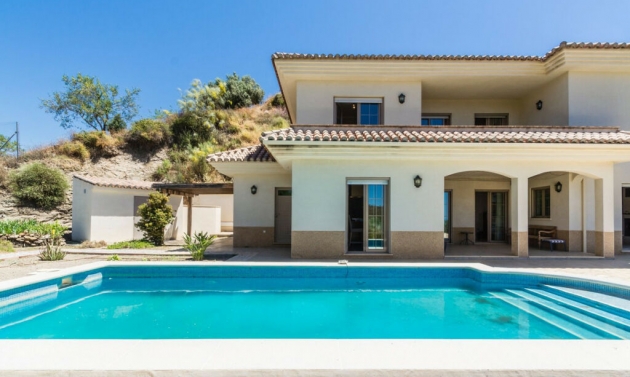 House - Resale - Vélez-Málaga - Vélez-Málaga