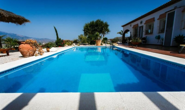 House - Resale - Viñuela - Viñuela