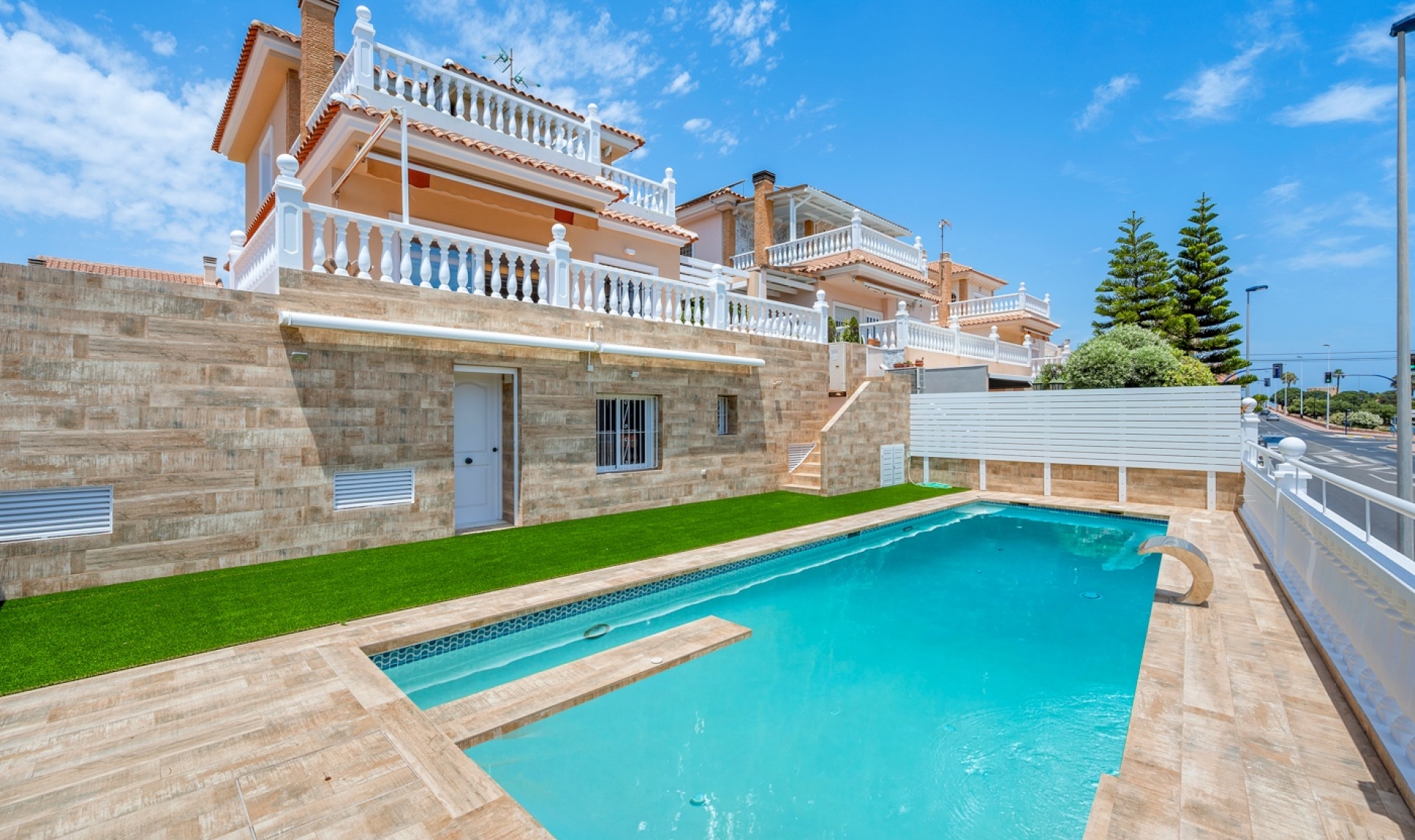 Krátkodobý pronájem - Vila -
Torrevieja