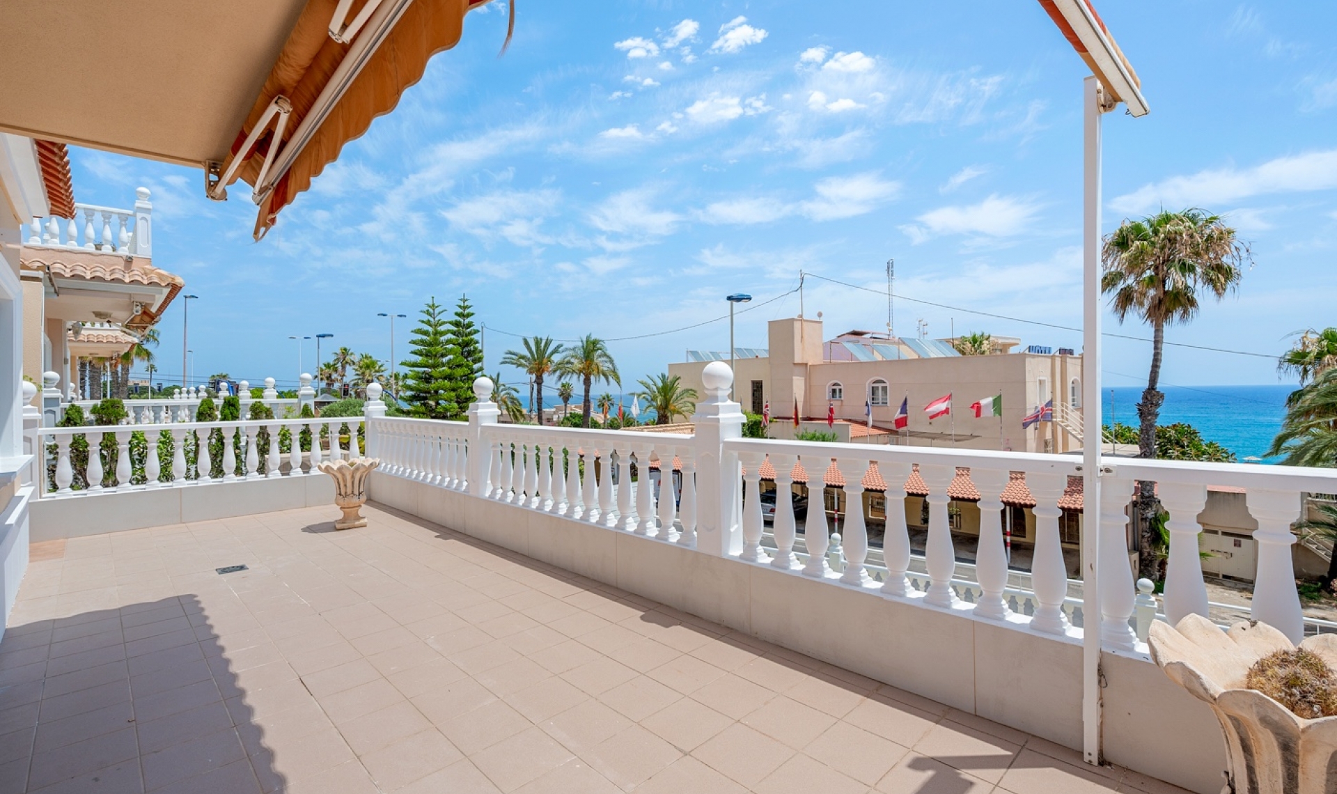 Krátkodobý pronájem - Vila -
Torrevieja