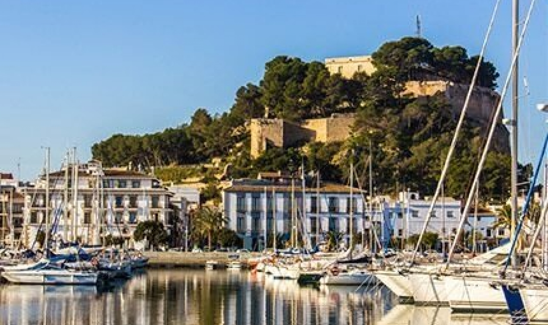 New Build - Apartment -
Denia - Puerto Denia